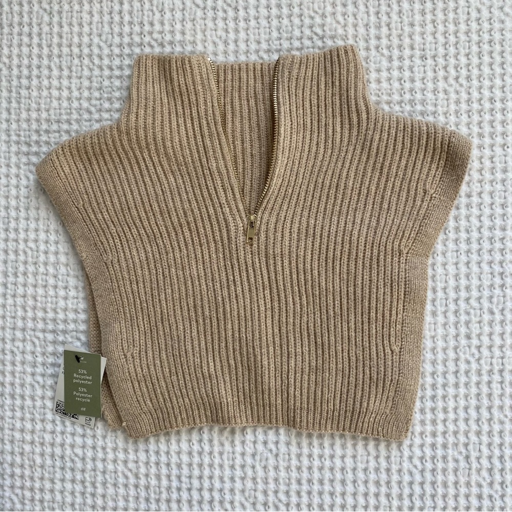 NWOT H&M sweater vest